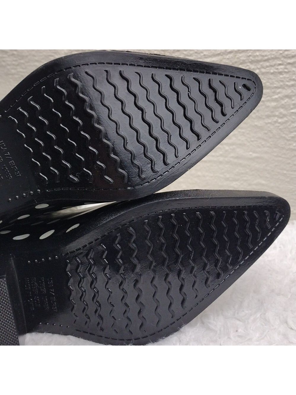 Bit & Bridle Black White Polka Dot Pointed Toe Heeled Western Style Rain Boot - Picture 9 of 16